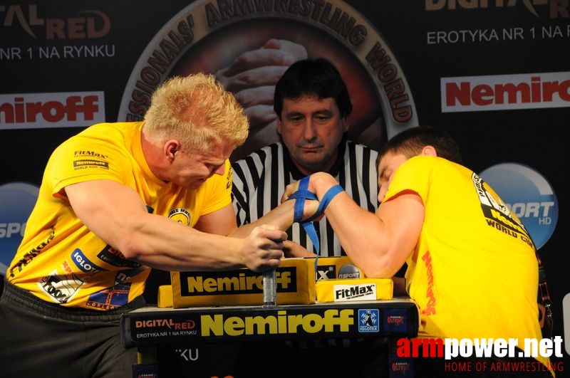 Nemiroff 2008 - Day 1 - Left hand # Siłowanie na ręce # Armwrestling # Armpower.net