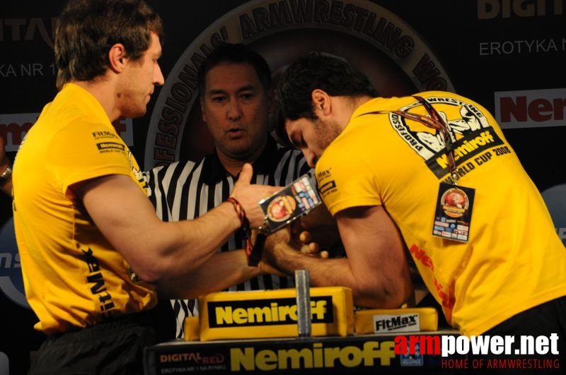 Nemiroff 2008 - Day 1 - Left hand # Armwrestling # Armpower.net