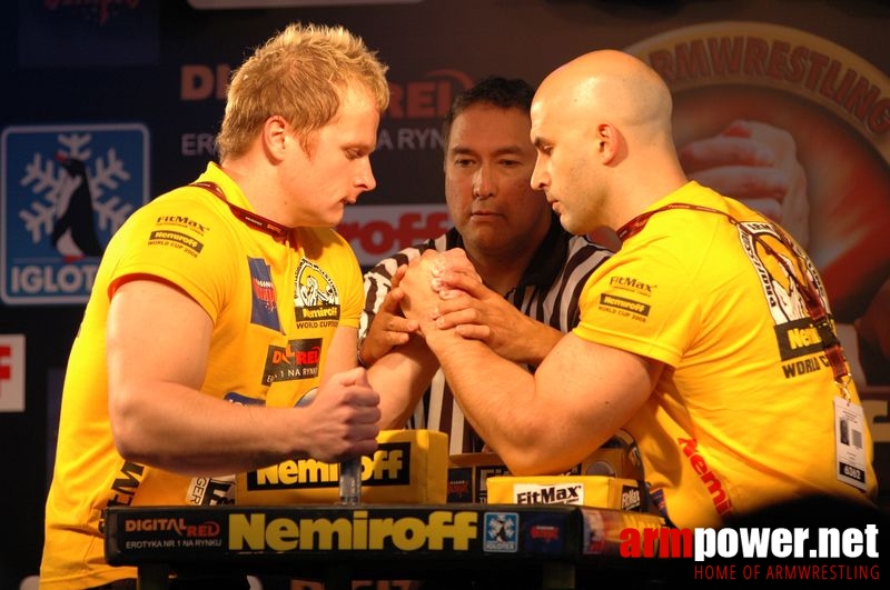 Nemiroff 2008 - Day 1 - Left hand # Armwrestling # Armpower.net