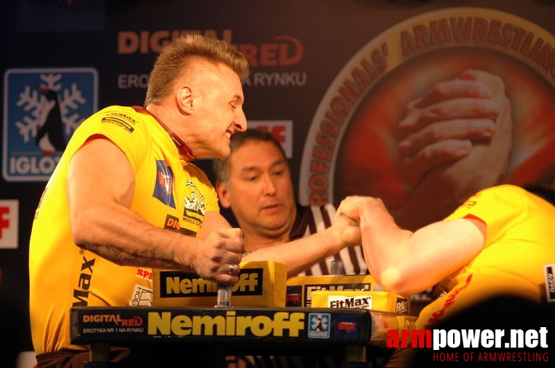 Nemiroff 2008 - Day 1 - Left hand # Armwrestling # Armpower.net