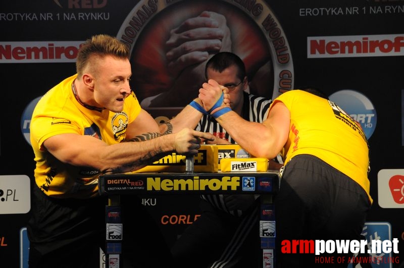 Nemiroff 2008 - Day 1 - Left hand # Siłowanie na ręce # Armwrestling # Armpower.net