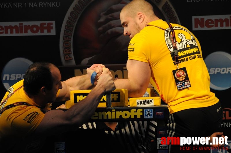 Nemiroff 2008 - Day 1 - Left hand # Armwrestling # Armpower.net