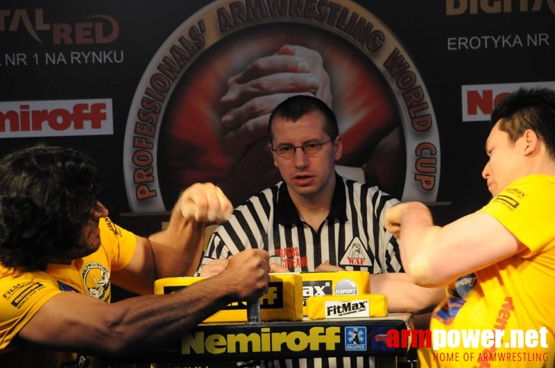 Nemiroff 2008 - Day 1 - Left hand # Armwrestling # Armpower.net