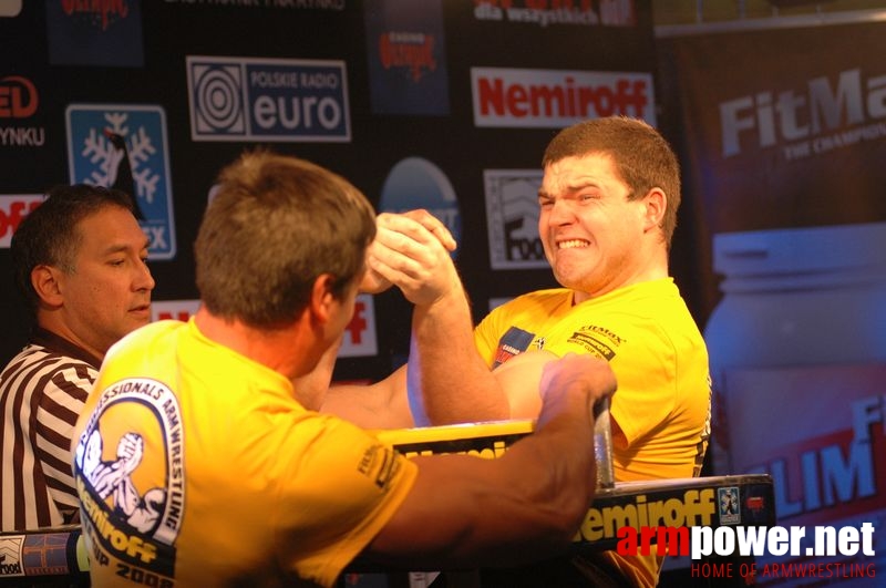 Nemiroff 2008 - Day 1 - Left hand # Siłowanie na ręce # Armwrestling # Armpower.net