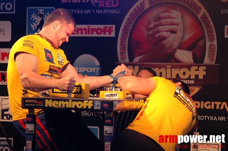 Nemiroff 2008 - Day 1 - Left hand # Armwrestling # Armpower.net