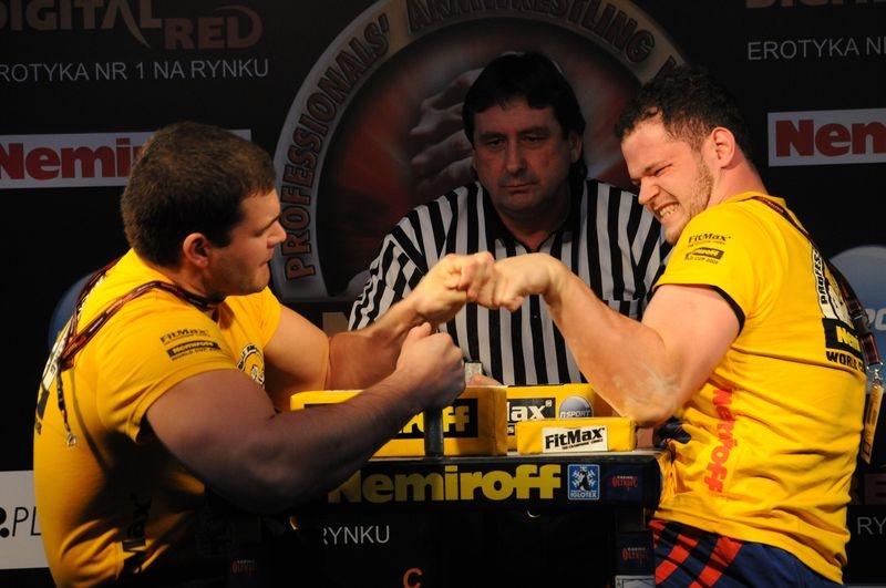 Nemiroff 2008 - Day 1 - Left hand # Armwrestling # Armpower.net