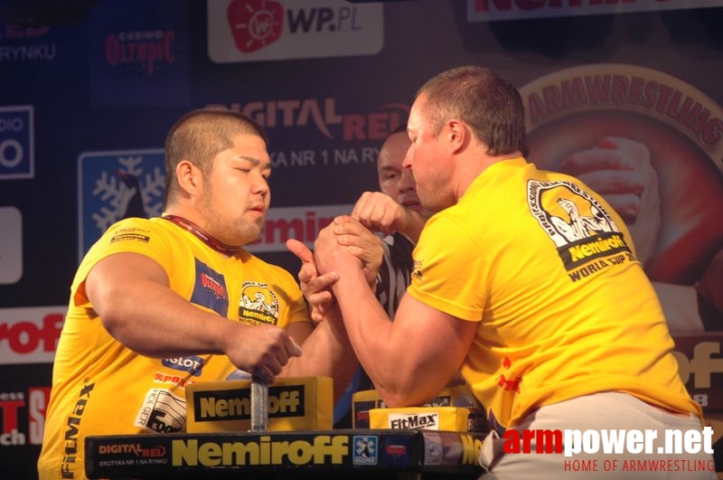 Nemiroff 2008 - Day 1 - Left hand # Armwrestling # Armpower.net