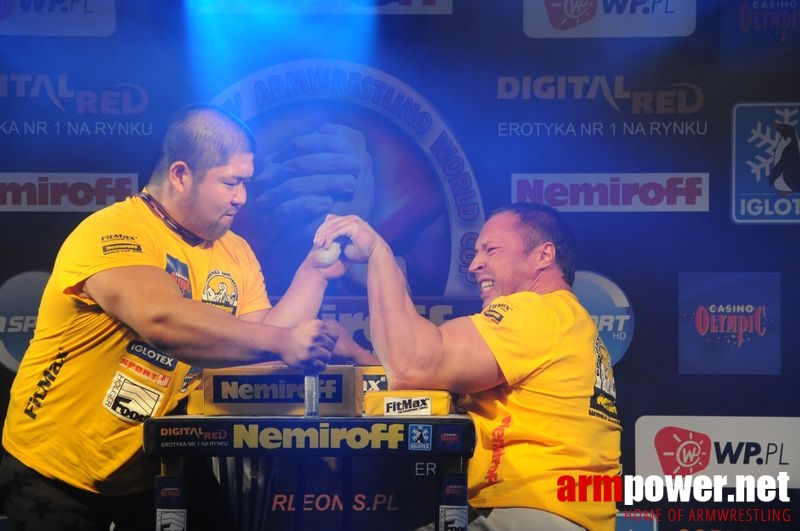 Nemiroff 2008 - Day 1 - Left hand # Armwrestling # Armpower.net