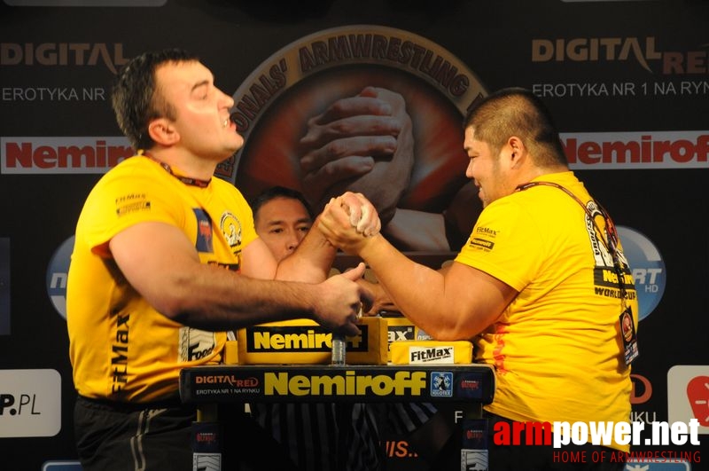 Nemiroff 2008 - Day 1 - Left hand # Siłowanie na ręce # Armwrestling # Armpower.net