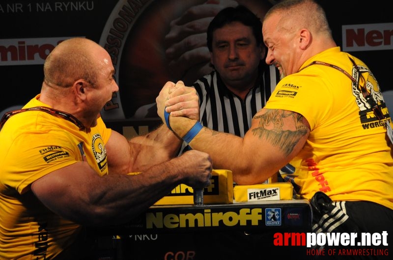 Nemiroff 2008 - Day 1 - Left hand # Siłowanie na ręce # Armwrestling # Armpower.net