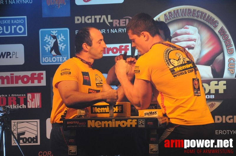 Nemiroff 2008 - Day 1 - Left hand # Siłowanie na ręce # Armwrestling # Armpower.net