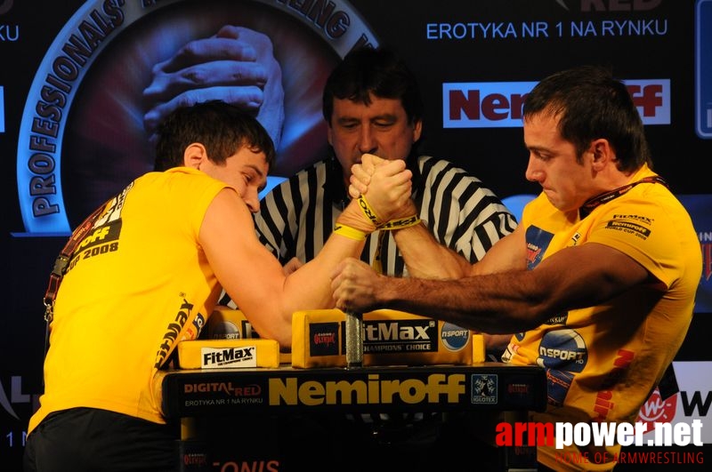 Nemiroff 2008 - Day 2 - Right hand # Armwrestling # Armpower.net