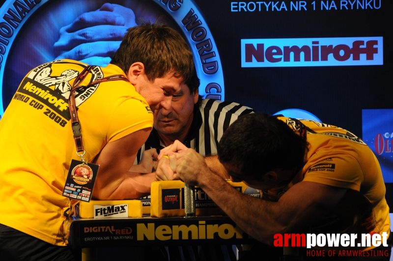 Nemiroff 2008 - Day 2 - Right hand # Armwrestling # Armpower.net