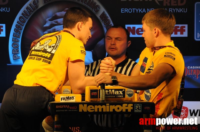 Nemiroff 2008 - Day 2 - Right hand # Siłowanie na ręce # Armwrestling # Armpower.net