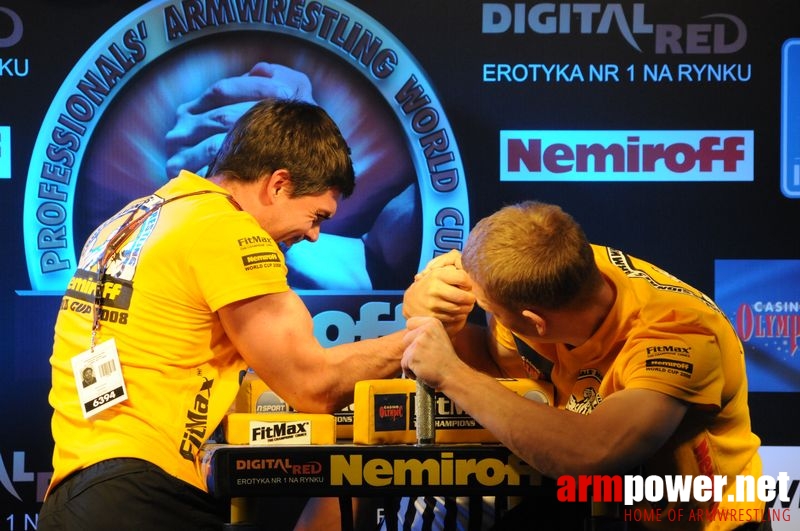 Nemiroff 2008 - Day 2 - Right hand # Armwrestling # Armpower.net