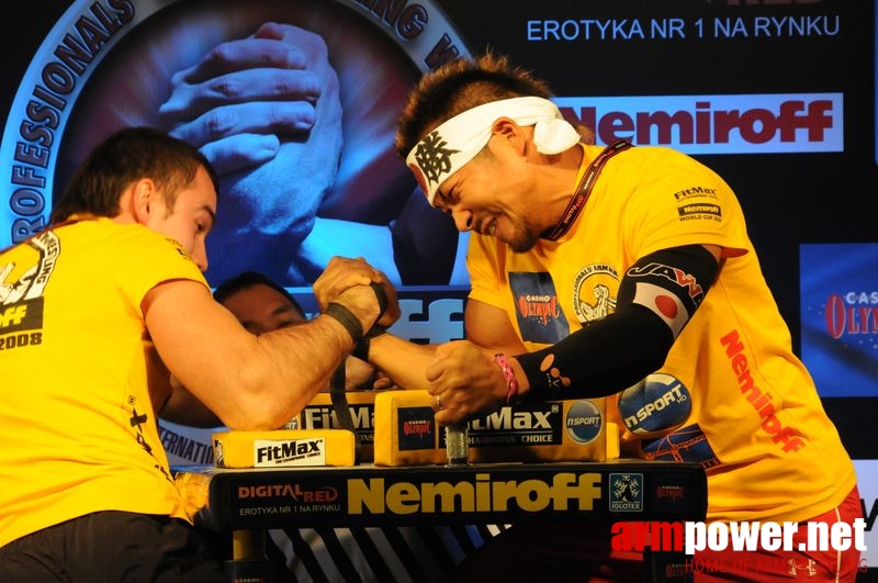 Nemiroff 2008 - Day 2 - Right hand # Siłowanie na ręce # Armwrestling # Armpower.net