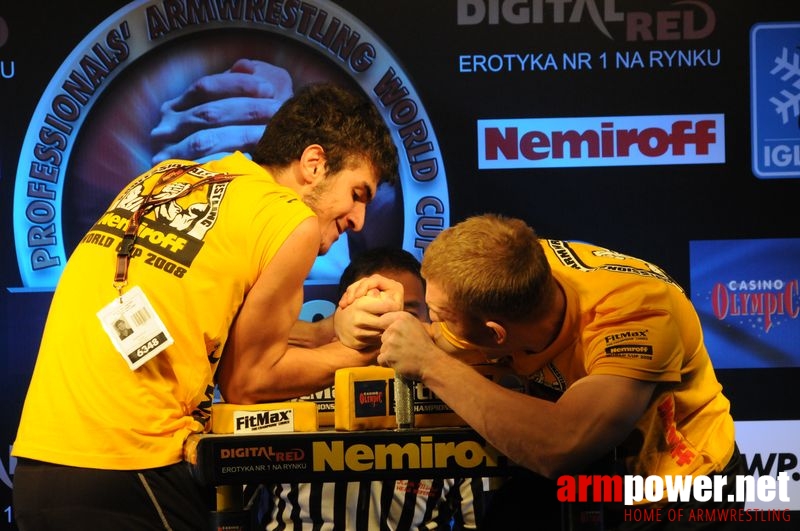 Nemiroff 2008 - Day 2 - Right hand # Armwrestling # Armpower.net