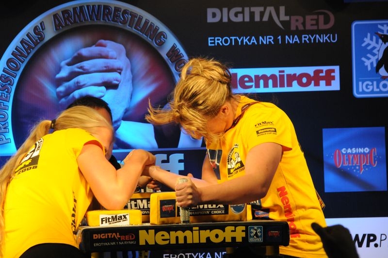 Nemiroff 2008 - Day 2 - Right hand # Armwrestling # Armpower.net