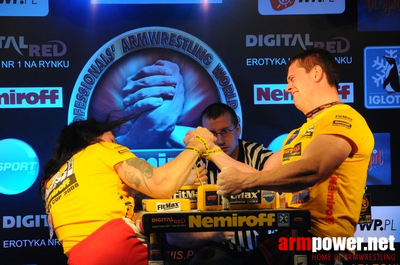 Nemiroff 2008 - Day 2 - Right hand # Armwrestling # Armpower.net