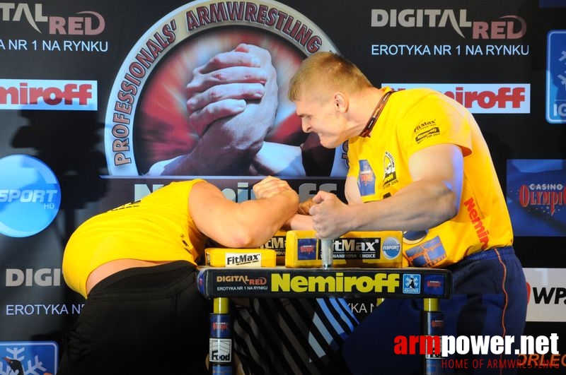 Nemiroff 2008 - Day 2 - Right hand # Armwrestling # Armpower.net