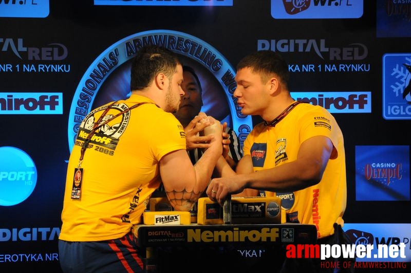 Nemiroff 2008 - Day 2 - Right hand # Siłowanie na ręce # Armwrestling # Armpower.net