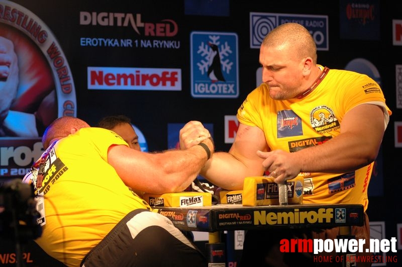 Nemiroff 2008 - Day 2 - Right hand # Armwrestling # Armpower.net