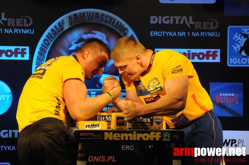 Nemiroff 2008 - Day 2 - Right hand # Siłowanie na ręce # Armwrestling # Armpower.net