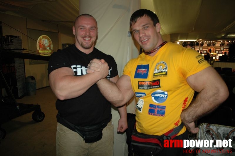 Nemiroff 2008 - Day 2 - Right hand # Armwrestling # Armpower.net