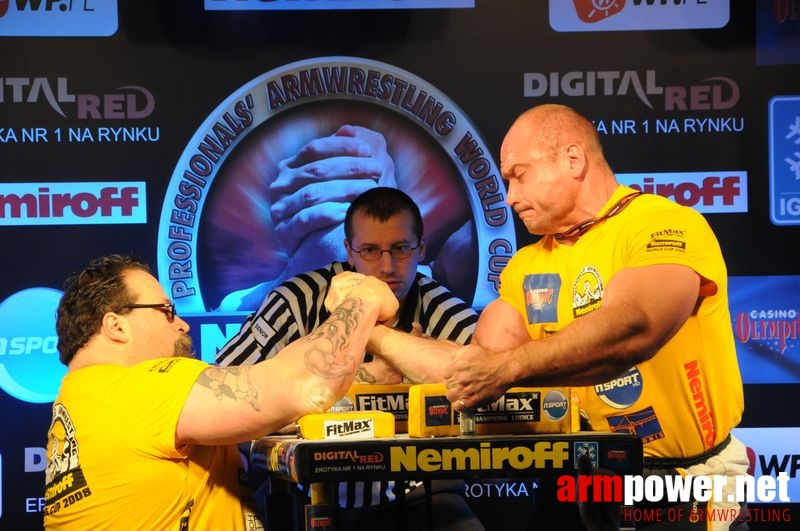 Nemiroff 2008 - Day 2 - Right hand # Siłowanie na ręce # Armwrestling # Armpower.net