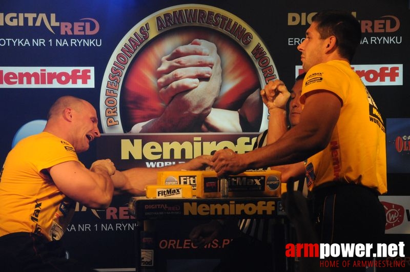 Nemiroff 2008 - Day 2 - Right hand # Armwrestling # Armpower.net