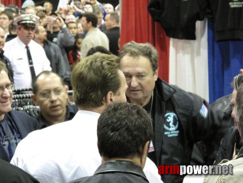 Arnold Classic 2009 - Arnold Schwarzenegger # Aрмспорт # Armsport # Armpower.net