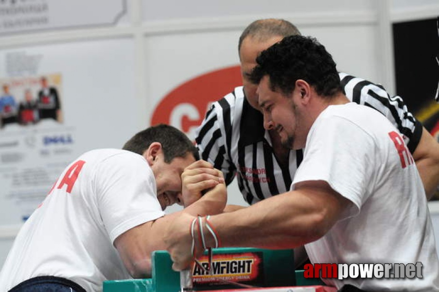 Euroarm 2009 - Day 2 # Armwrestling # Armpower.net