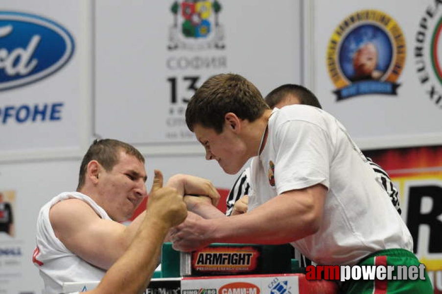 Euroarm 2009 - Day 2 # Armwrestling # Armpower.net