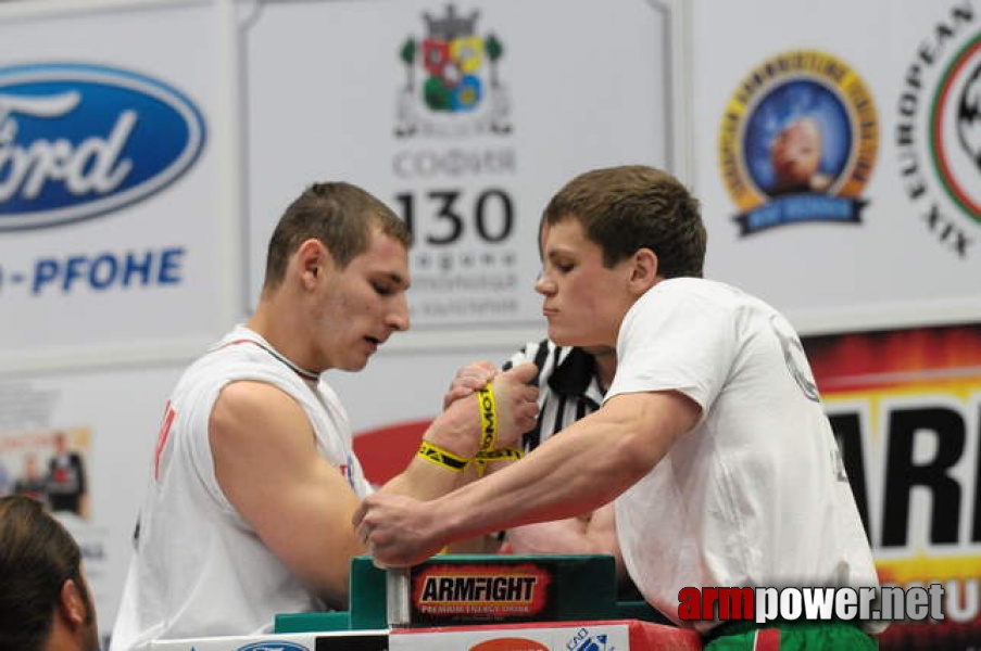 Euroarm 2009 - Day 2 # Armwrestling # Armpower.net