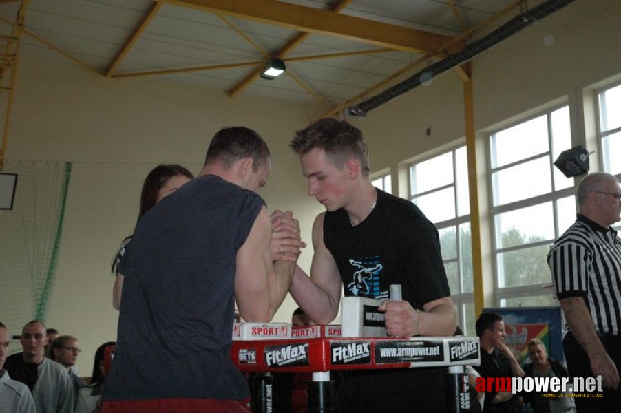 Debiuty 2009 # Siłowanie na ręce # Armwrestling # Armpower.net