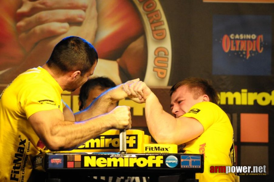 Nemiroff 2009 - Day 1 - Left hand # Aрмспорт # Armsport # Armpower.net