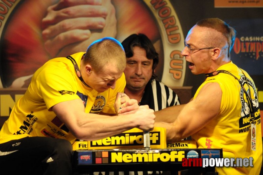 Nemiroff 2009 - Day 1 - Left hand # Armwrestling # Armpower.net