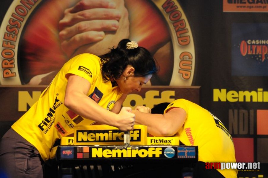 Nemiroff 2009 - Day 1 - Left hand # Armwrestling # Armpower.net