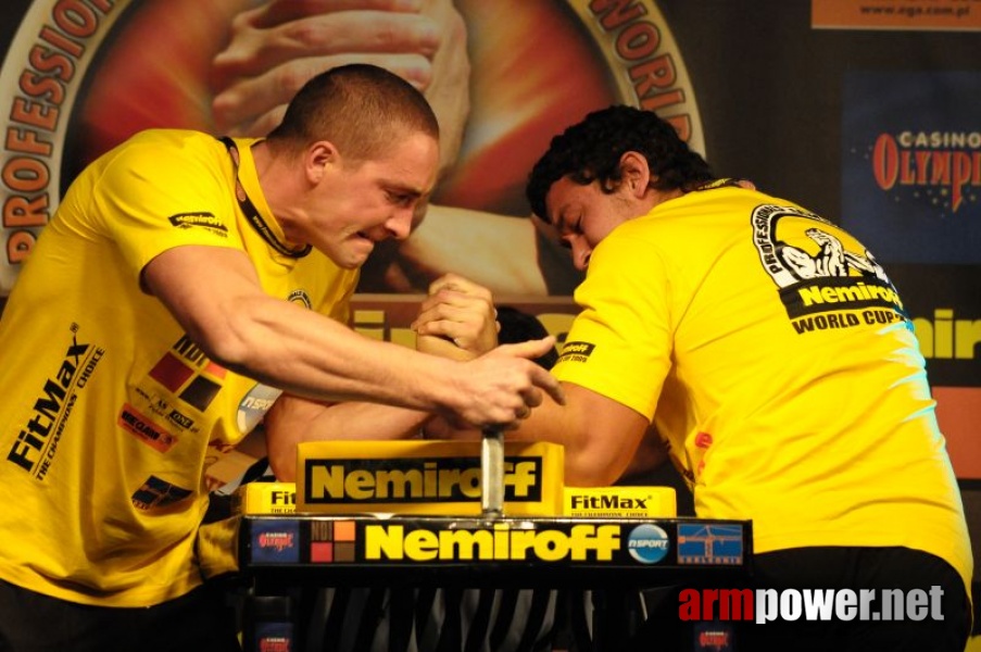 Nemiroff 2009 - Day 1 - Left hand # Aрмспорт # Armsport # Armpower.net