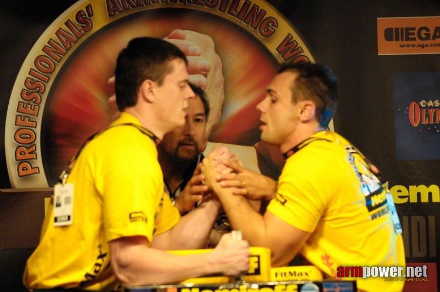 Nemiroff 2009 - Day 1 - Left hand # Armwrestling # Armpower.net