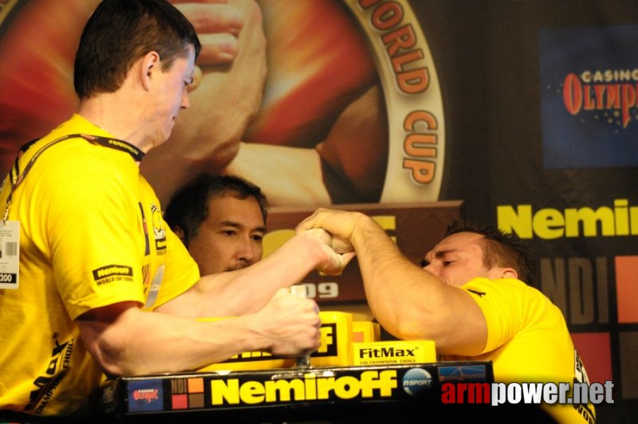 Nemiroff 2009 - Day 1 - Left hand # Aрмспорт # Armsport # Armpower.net