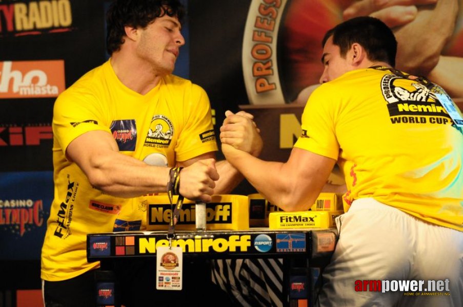 Nemiroff 2009 - Day 1 - Left hand # Aрмспорт # Armsport # Armpower.net