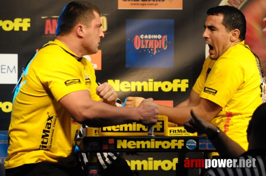 Nemiroff 2009 - Day 1 - Left hand # Armwrestling # Armpower.net