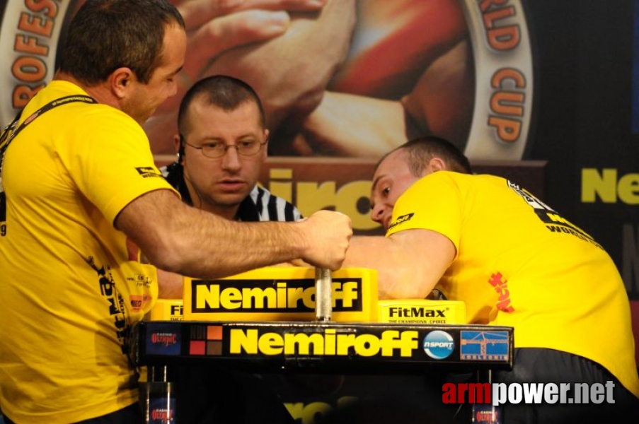 Nemiroff 2009 - Day 1 - Left hand # Aрмспорт # Armsport # Armpower.net