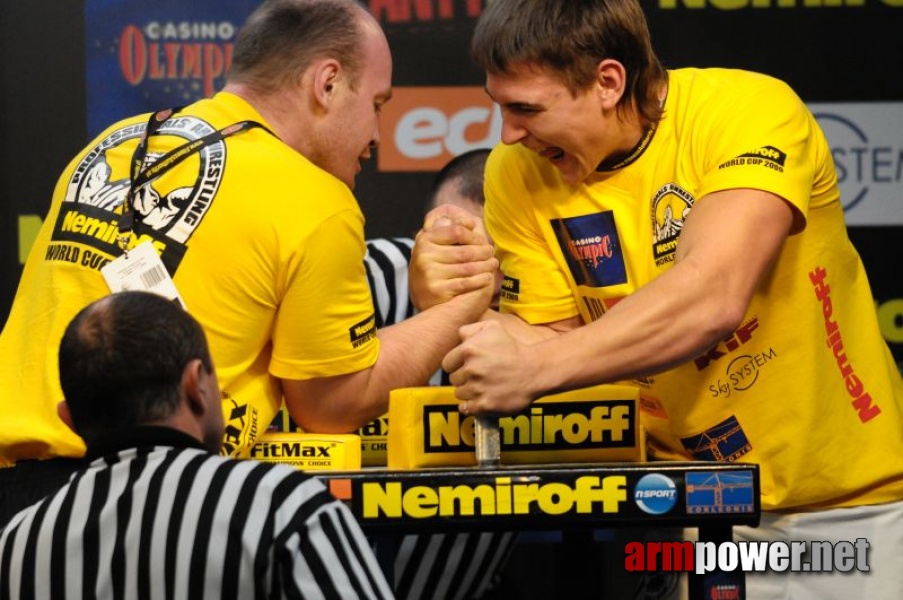 Nemiroff 2009 - Day 2 - Right hand # Armwrestling # Armpower.net