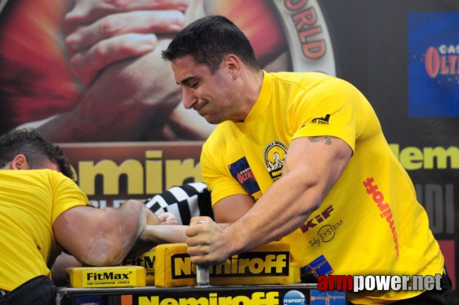 Nemiroff 2009 - Day 2 - Right hand # Armwrestling # Armpower.net