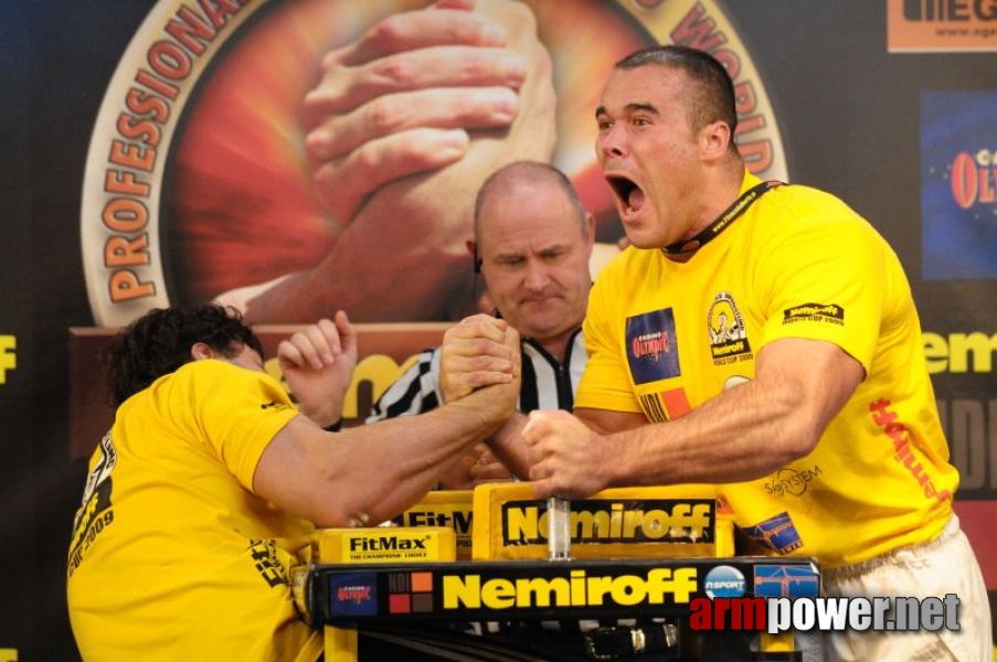 Nemiroff 2009 - Day 2 - Right hand # Siłowanie na ręce # Armwrestling # Armpower.net