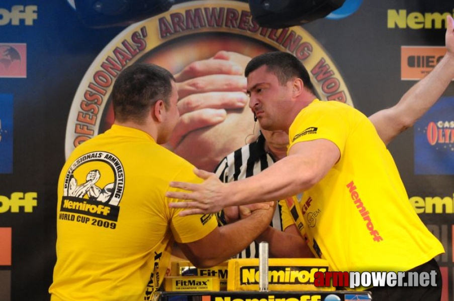 Nemiroff 2009 - Day 2 - Right hand # Siłowanie na ręce # Armwrestling # Armpower.net