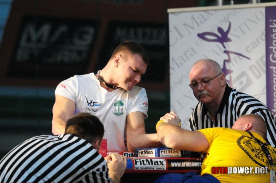 Puchar Polski 2009 - Lewa Reka # Siłowanie na ręce # Armwrestling # Armpower.net