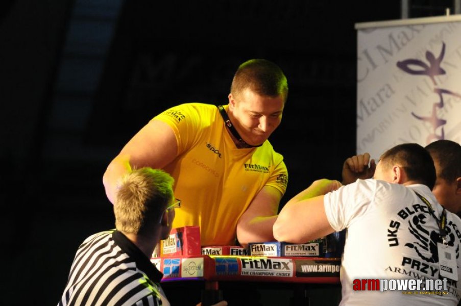 Puchar Polski 2009 - Lewa Reka # Siłowanie na ręce # Armwrestling # Armpower.net